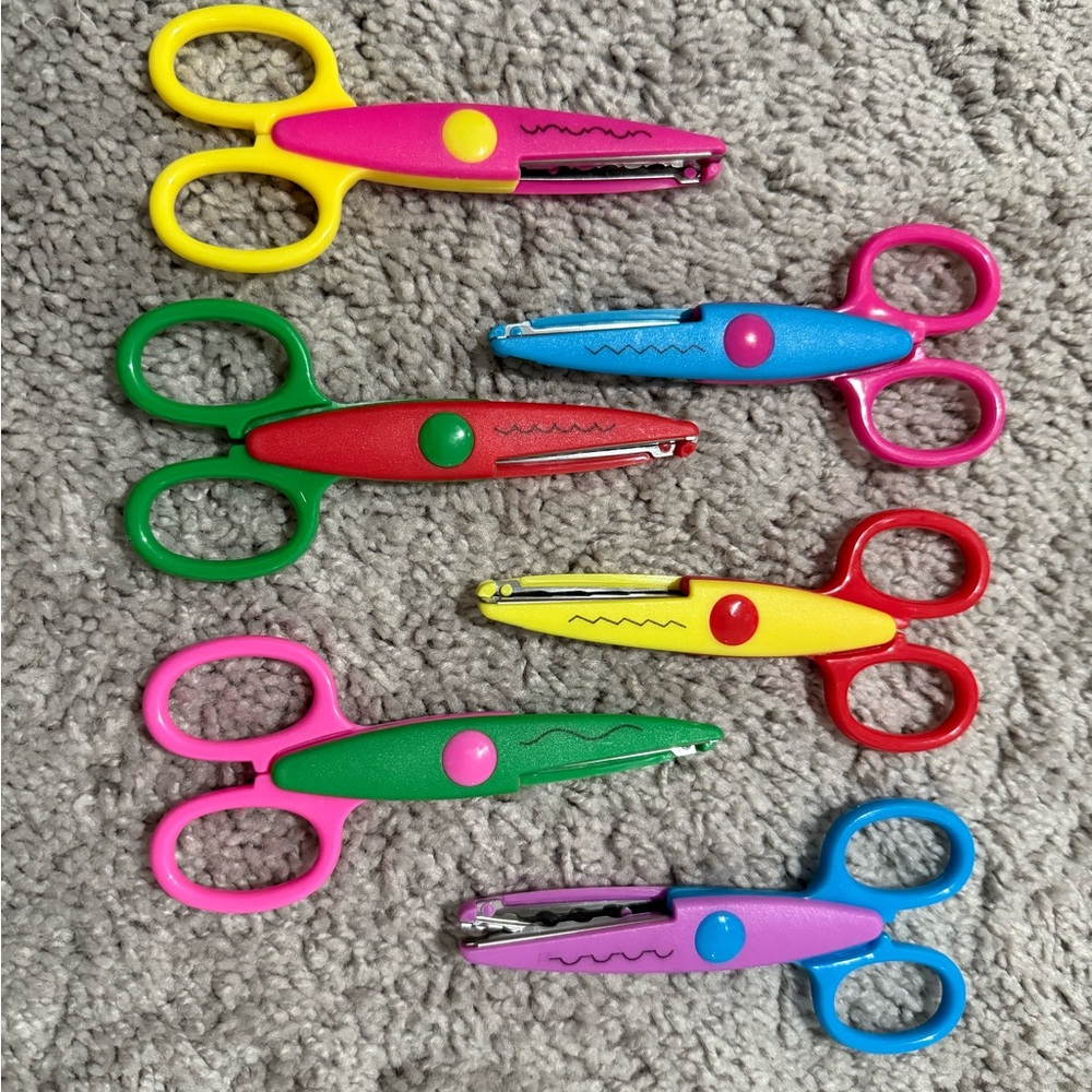 Set of 6 Decorative edge kids craft scissors with fun shapes